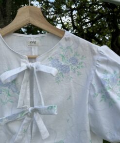 Alternative view of Blouse met striksluiting - Maat 38