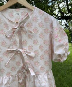 Alternative view of Blouse met striksluiting - Maat 38