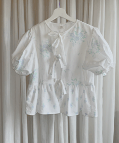 Blouse met striksluiting