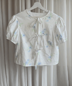 Alternative view of Vintage inspired blouse wit met blauwe bloemen