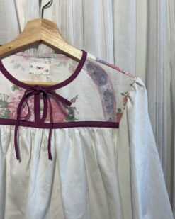 Alternative view of Blouse met biaisband en strik